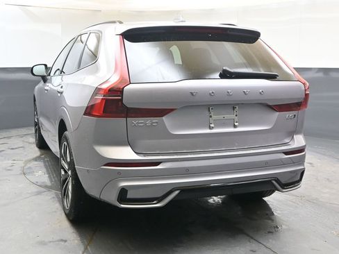 New 2026 Volvo XC60 B5 Plus w/ Protection Package Premier image 4