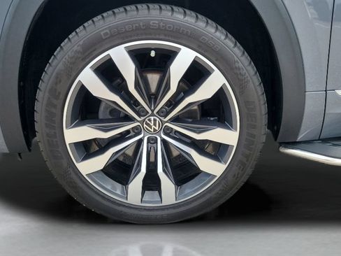 Used 2022 Volkswagen Atlas Cross Sport SEL Premium R-Line AWD/4WD image 10