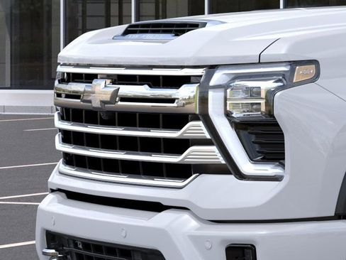 New 2026 Chevrolet Silverado 3500 High Country w/ High Country Premium Package AWD/4WD image 13