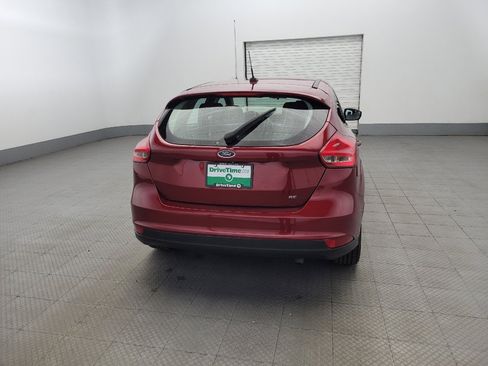 Used 2017 Ford Focus SE w/ Interior Protection Package image 7