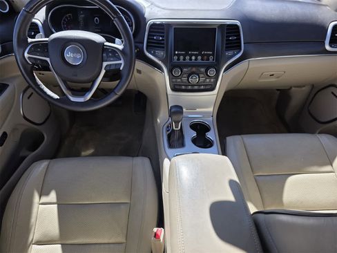 Used 2018 Jeep Grand Cherokee Overland w/ Interior Metal Package image 26