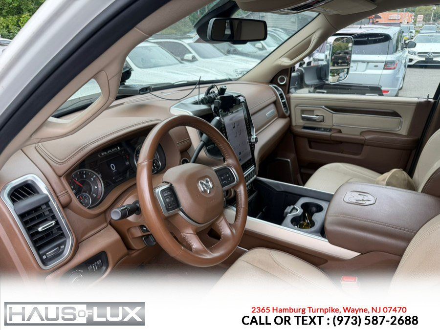 Used 2022 RAM 3500 Laramie AWD/4WD image 9