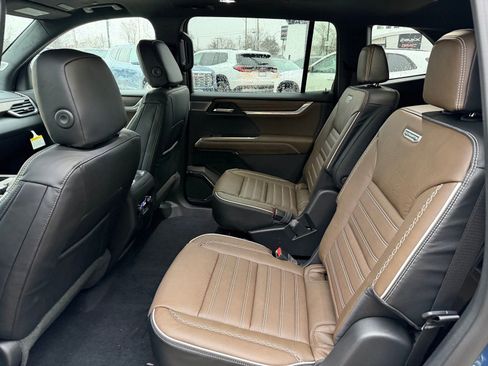 New 2026 GMC Acadia Denali Ultimate AWD/4WD image 23