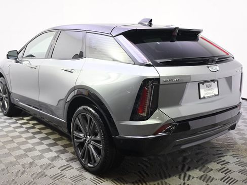 New 2026 Cadillac Optiq Sport 2 w/ LPO, Floor Liner Package AWD/4WD image 3