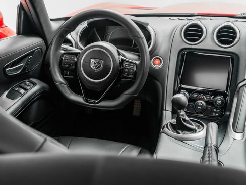 Used 2013 SRT Viper SRT-10 w/ Track Pkg RWD image 26