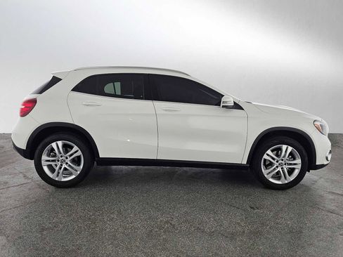 Used 2019 Mercedes-Benz GLA 250 image 2