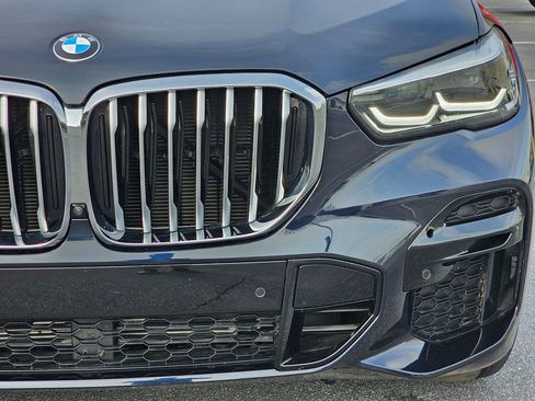 Used 2023 BMW X5 xDrive40i w/ M Sport Package image 9