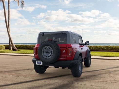 New 2025 Ford Bronco Badlands image 25