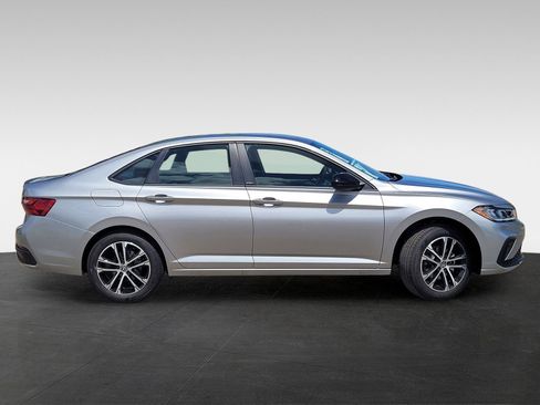 New 2026 Volkswagen Jetta Sport FWD image 3