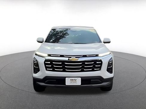 Used 2025 Chevrolet Equinox LT FWD image 5
