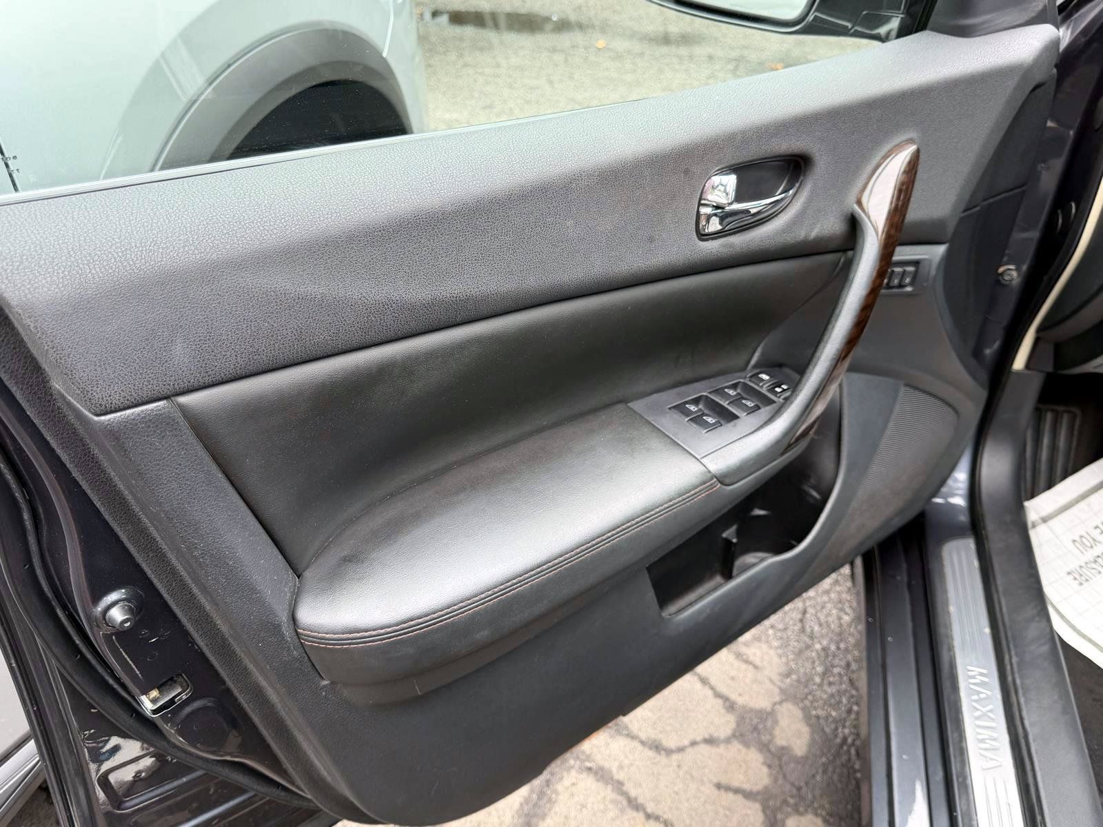 Used 2010 Nissan Maxima 3.5 SV w/ Premium Pkg FWD image 14