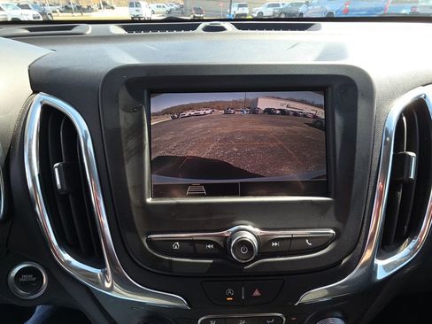 Used 2024 Chevrolet Equinox LT image 22