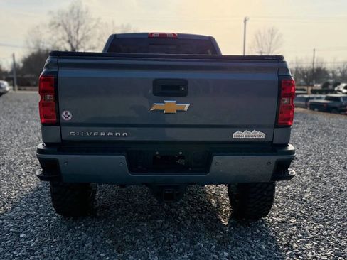 Used 2016 Chevrolet Silverado 2500 High Country w/ Duramax Plus Package image 6