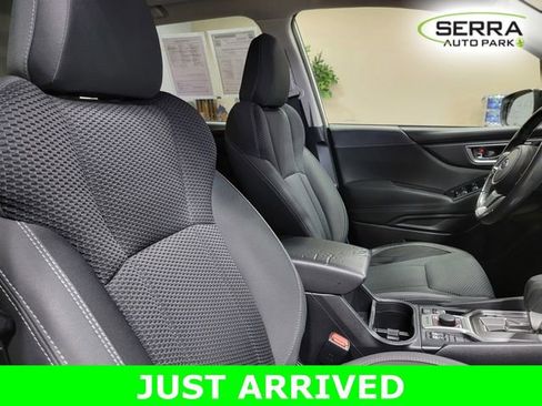 Used 2020 Subaru Forester Premium AWD/4WD image 16