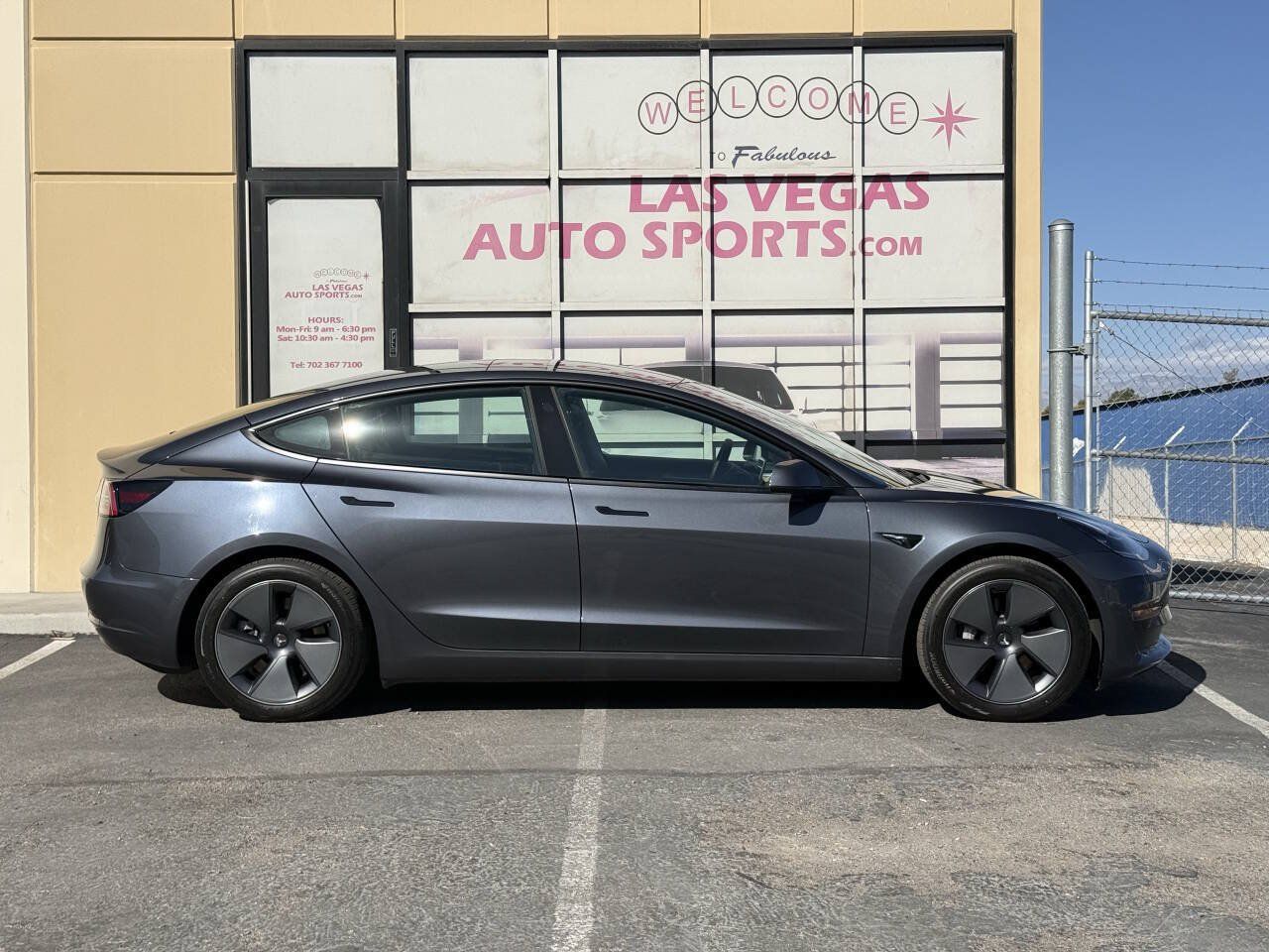 Used 2022 Tesla Model 3 Long Range AWD/4WD image 6