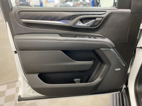 Used 2021 GMC Yukon Denali w/ Denali Premium Package image 26