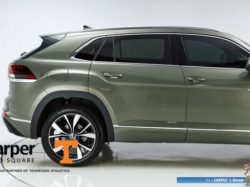 Used 2025 Volkswagen Atlas Cross Sport SEL Premium R-Line image 11