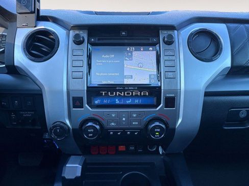 Used 2016 Toyota Tundra Platinum image 10