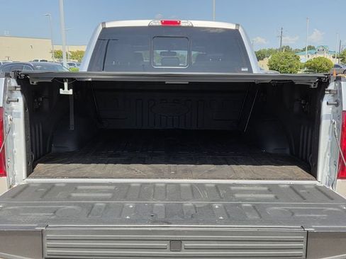 Used 2019 Ford F150 Platinum w/ Equipment Group 701A Luxury AWD/4WD image 26