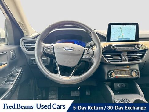 Used 2022 Ford Escape Titanium w/ Titanium Elite Package image 25