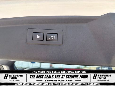 Used 2025 Subaru Outback Limited AWD/4WD image 34