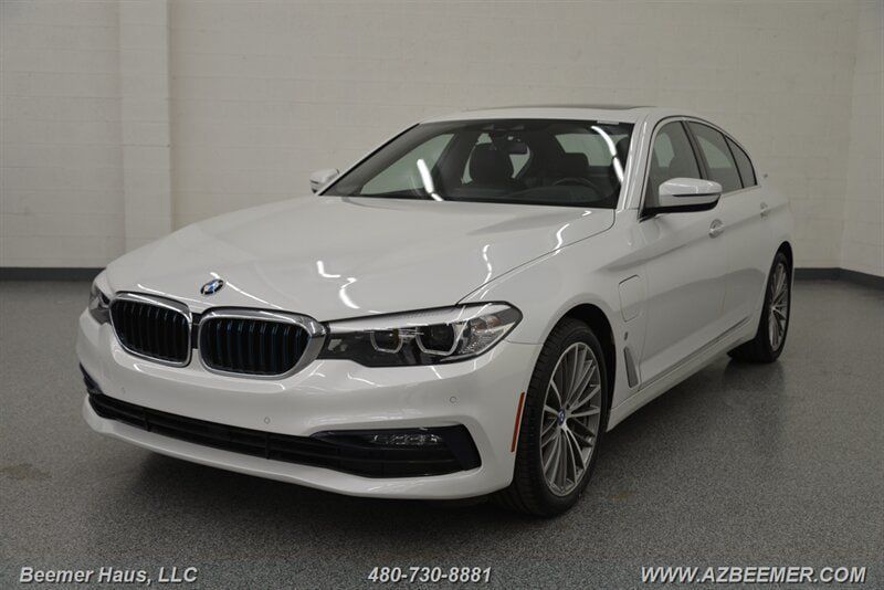 Used 2018 BMW 530e RWD image 2
