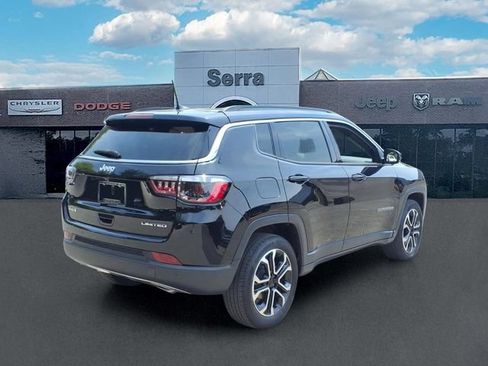 Used 2023 Jeep Compass Limited AWD/4WD image 7