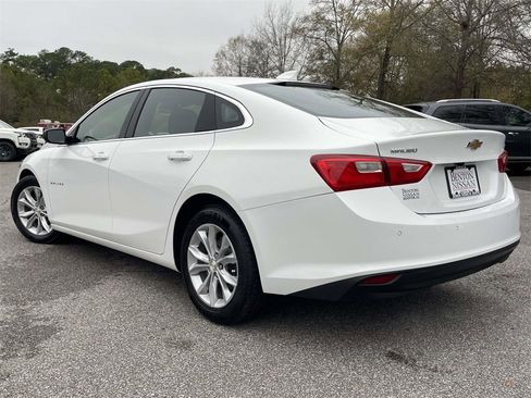 Used 2025 Chevrolet Malibu LT image 5