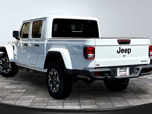 New 2026 Jeep Gladiator Sport AWD/4WD image 4