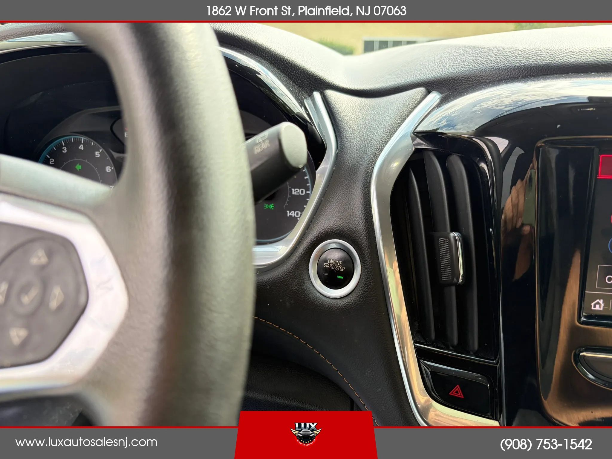 Used 2021 Chevrolet Traverse LS AWD/4WD image 32