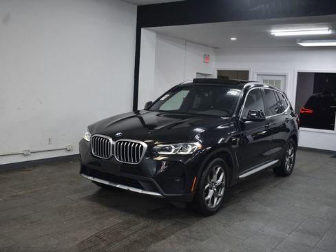 Used 2024 BMW X3 xDrive30i image 2