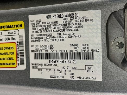 Used 2020 Ford Mustang Premium RWD image 12