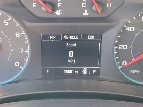 Used 2020 Chevrolet Equinox LS w/ LS Convenience Package image 20