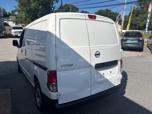 Used 2020 Nissan NV200 S image 3
