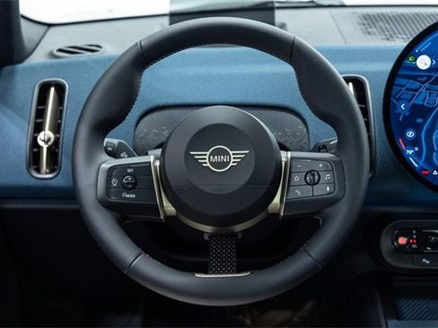 Certified 2025 MINI Cooper Countryman S image 16