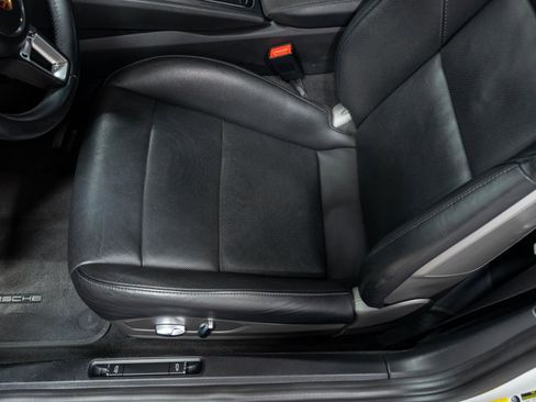 Used 2018 Porsche 911 Carrera GTS image 89