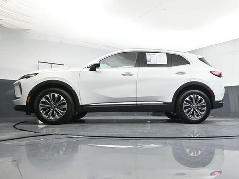 Used 2025 Buick Envision Preferred AWD/4WD image 28