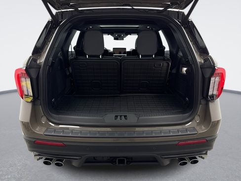 Used 2026 Ford Explorer ST w/ Sun And Sound Package image 25