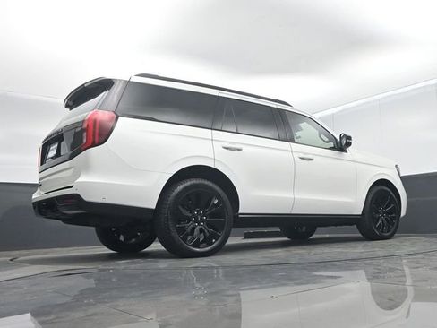 Certified 2025 Ford Expedition Platinum w/ Stealth Appearance Package AWD/4WD image 56