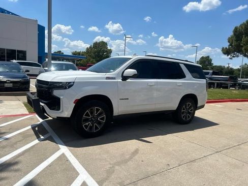 Used 2021 Chevrolet Tahoe Z71 AWD/4WD image 2