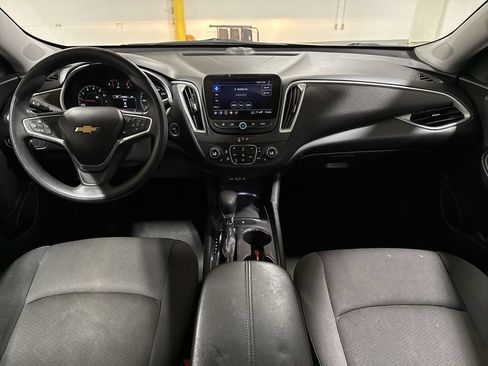 Used 2022 Chevrolet Malibu LT FWD image 10