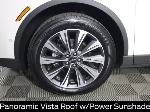 Used 2022 Lincoln Corsair Reserve w/ Equipment Group 201A image 21