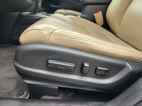 Used 2016 Honda CR-V Touring image 23