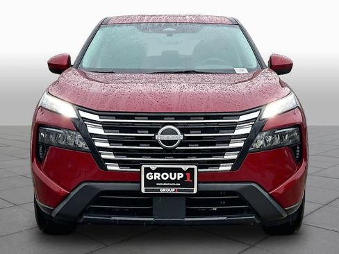 Certified 2026 Nissan Rogue SV FWD image 4