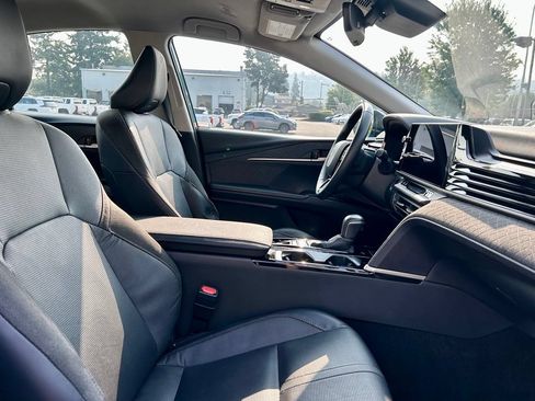 Certified 2025 Toyota Camry XLE FWD image 16