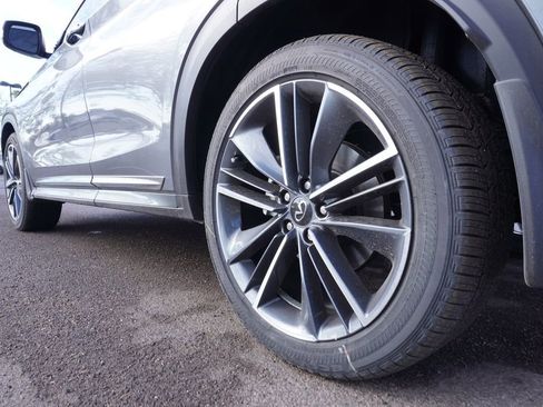 Used 2025 INFINITI QX55 Luxe w/ Accent Package image 6