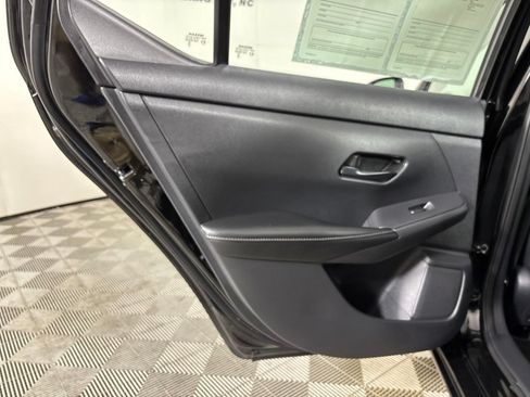 Used 2024 Nissan Sentra SV FWD image 19