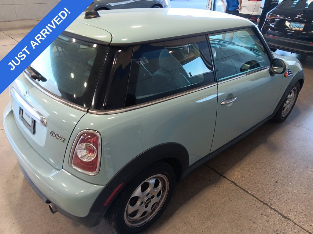 Used 2013 MINI Cooper Hardtop FWD image 3