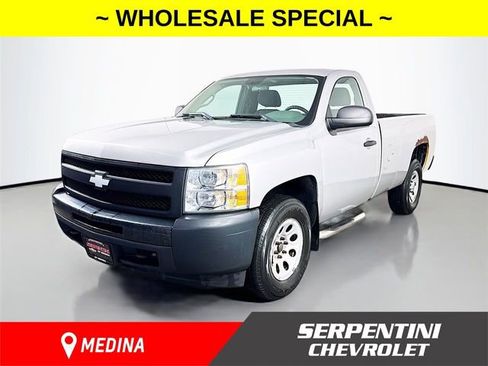 Used 2013 Chevrolet Silverado 1500 W/T AWD/4WD image 1