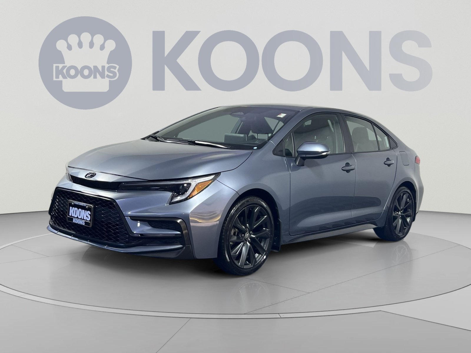 Used 2026 Toyota Corolla SE w/ SE Package FWD image 1